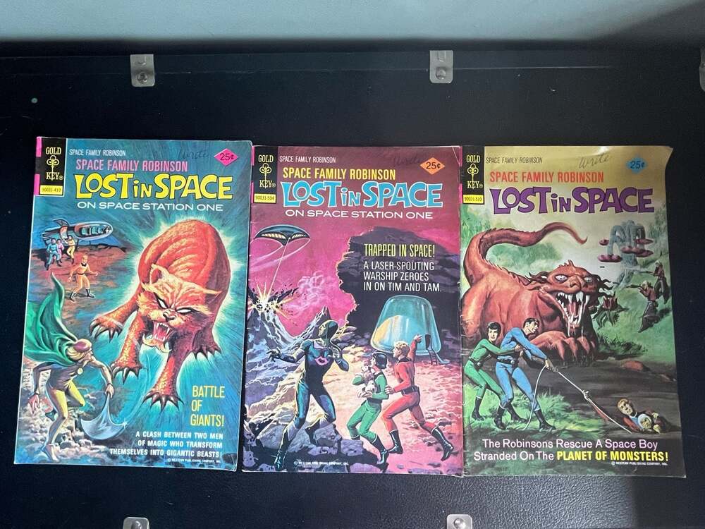 Lot of 3 Vintage Gold Key Space Family Robinson Lost in Space Comic Books